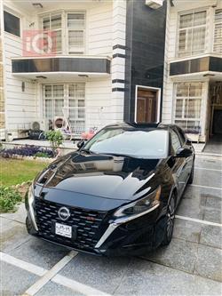نیسان ئەلتیما